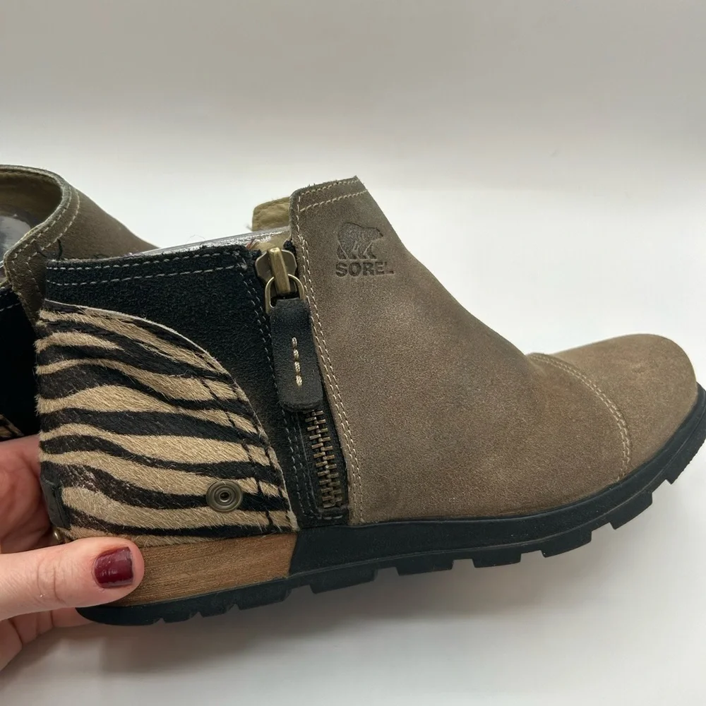 Sorel Major Low Ankle Boots Booties Shoes Womens SZ 7.5 Beige Suede Fur Leather